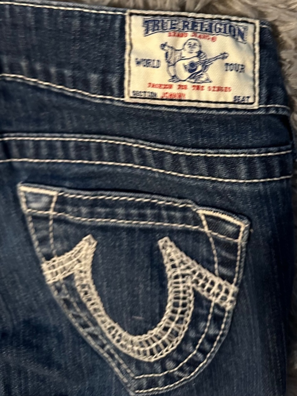 True Religion - Picture 2 of 3